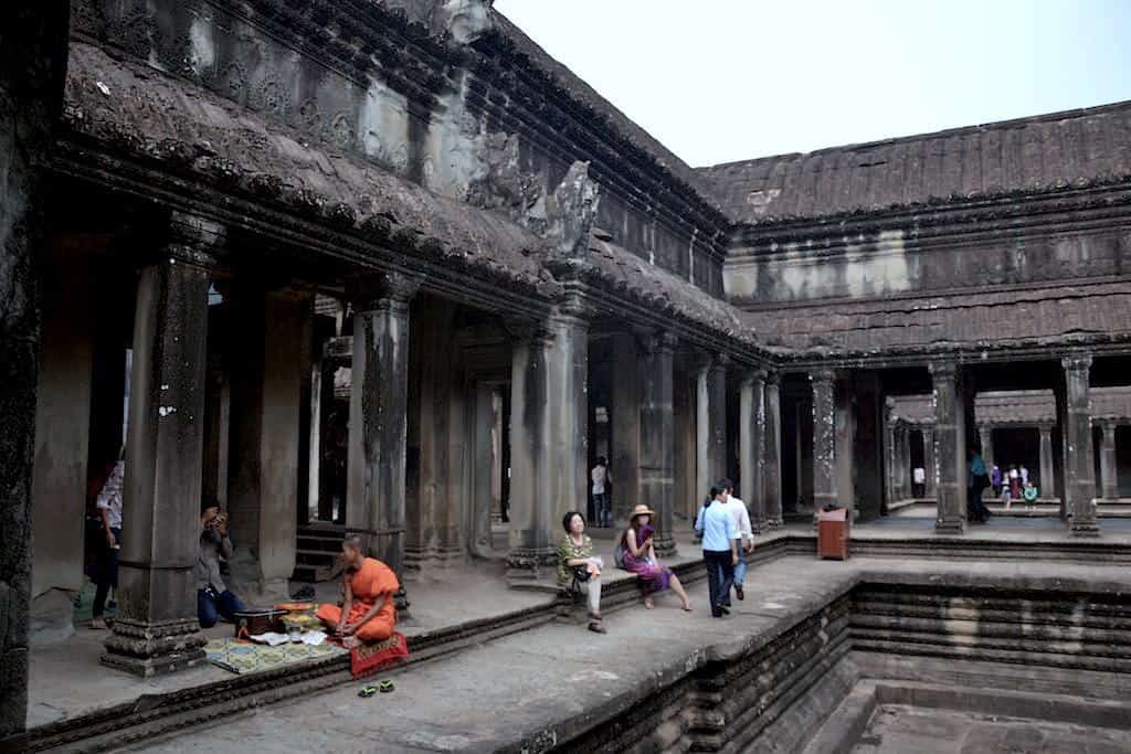 Angkor Wat Temple - maninio.com - Cambodia - Travel - Asian temples