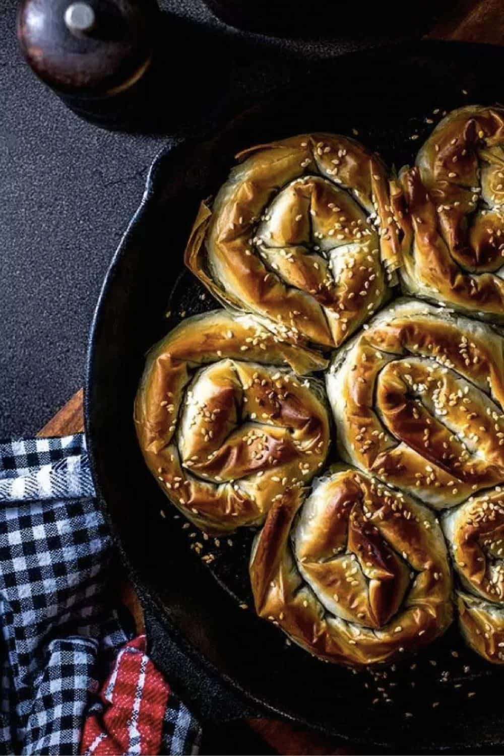 Pita baked rolls