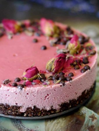 15+ Sugar-Free & Vegan Desserts | Valentine's Day Recipes. maninio.com