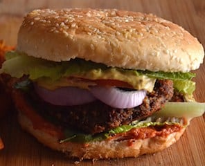Αφράτο Burger Μανιταριών και Φασόλια | Vegan και Νηστίσιμο. maninio.com