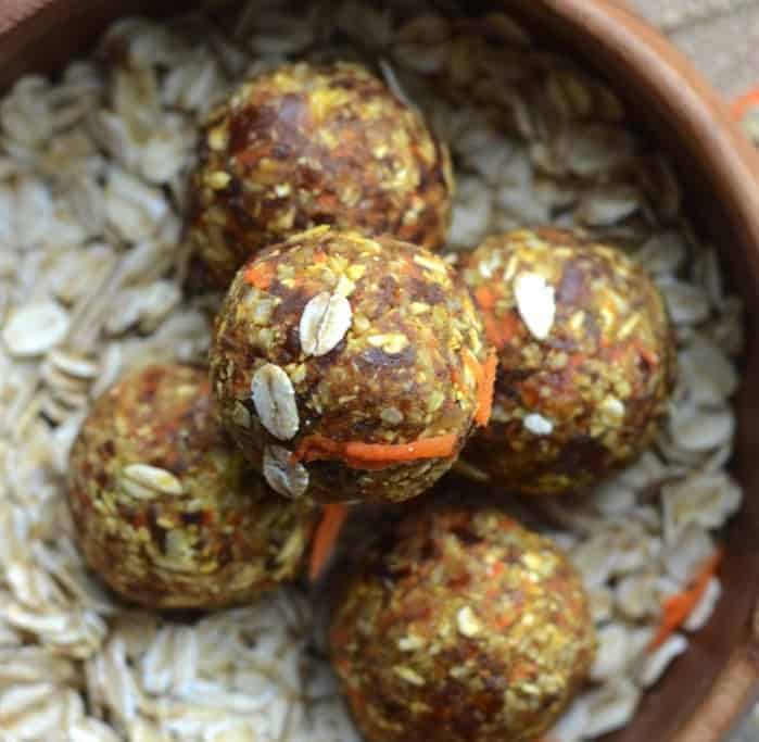 5 carott energy balls in a oats plate