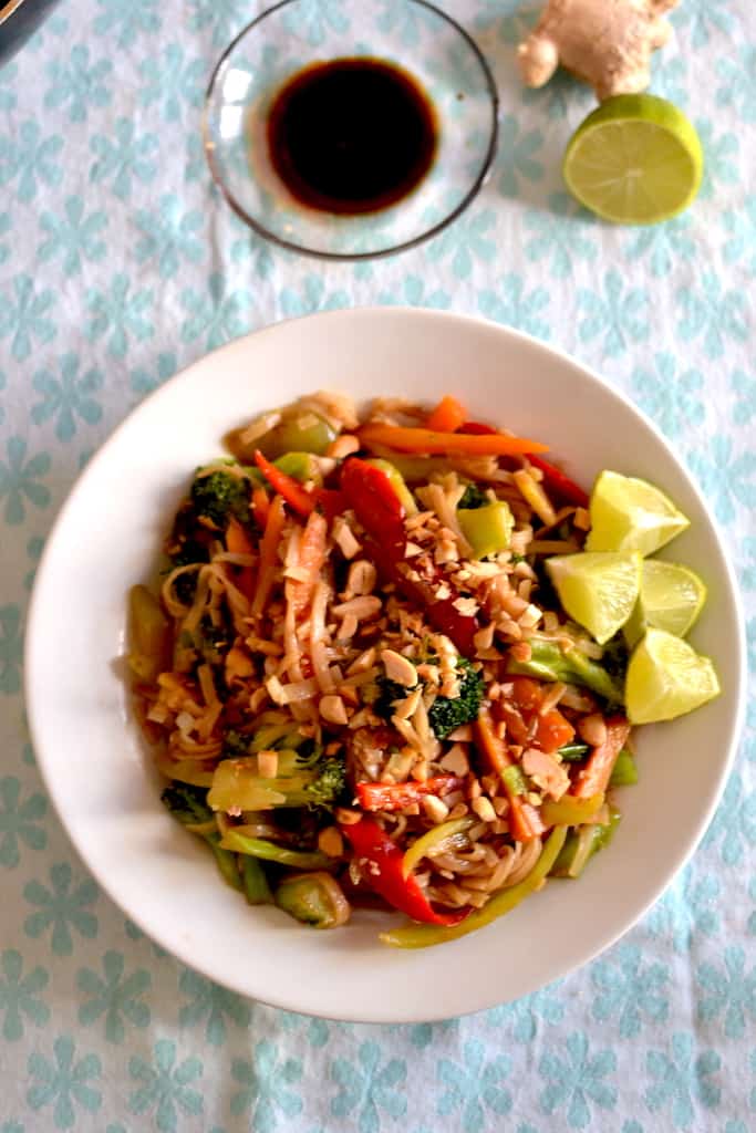 Vegan Pad thai recipe with soya sauce and lime